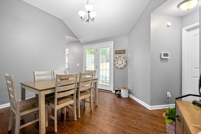 709 Arrowfield Dr, Clarksville, TN 37042