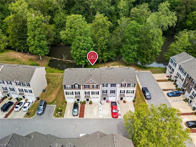 703 Lakeview CV, Smithfield, VA 23430