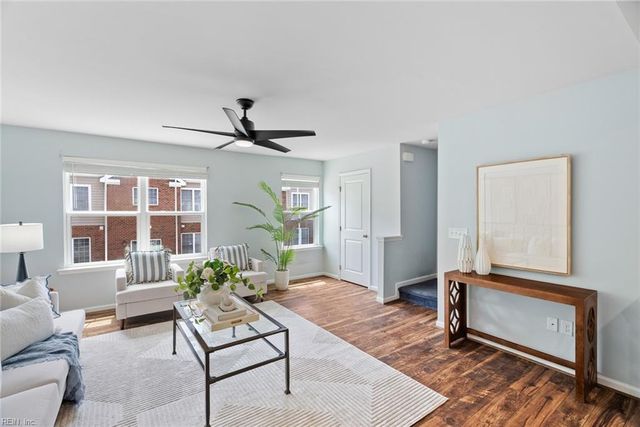 703 Lakeview CV, Smithfield, VA 23430