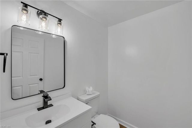 2319 Andrews BLVD, Hampton, VA 23663