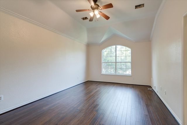 3322 Bridlewood Drive, Grapevine, TX 76051