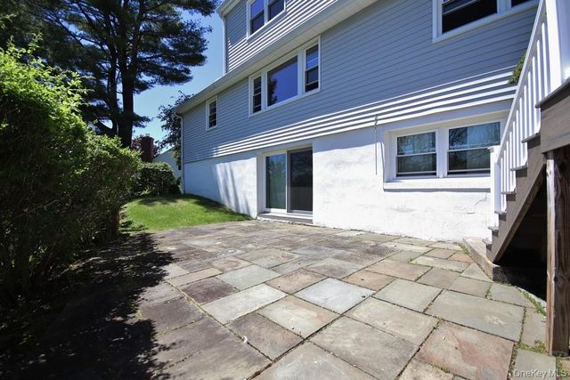 28 Argyle Place, Briarcliff Manor, NY 10510