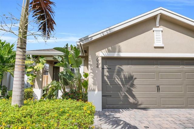624 NE 5th Way #, Florida City, FL 33034