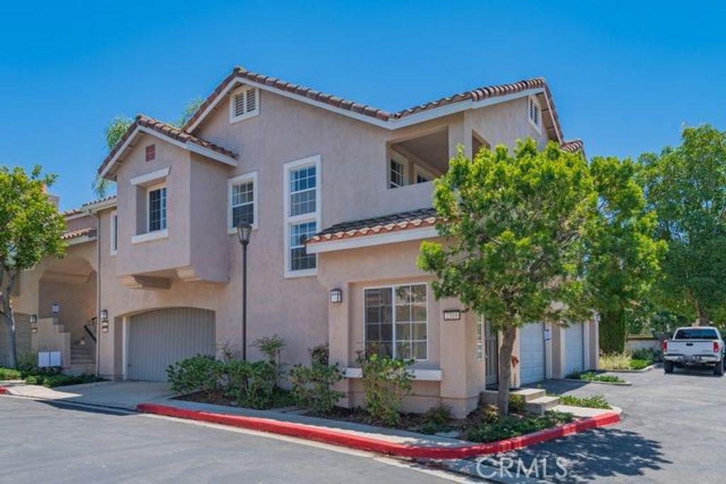 2310 Cascade, Tustin, CA 92782 — photo 3