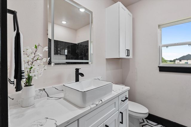 447 Sunset Trail, Angleton, TX 77515