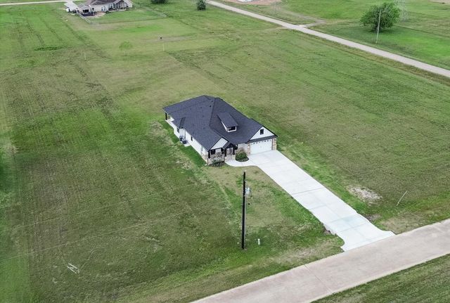 447 Sunset Trail, Angleton, TX 77515