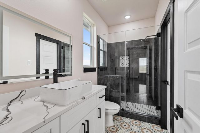 447 Sunset Trail, Angleton, TX 77515