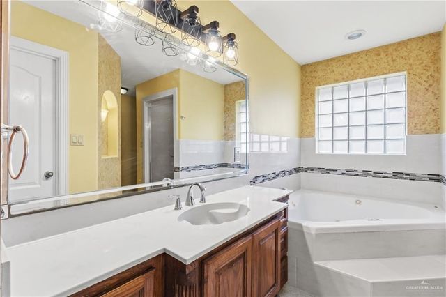 1720 E 2nd Street, Weslaco, TX 78596