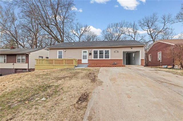 6716 Indiana Avenue, Kansas City, MO 64132