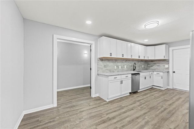 6716 Indiana Avenue, Kansas City, MO 64132