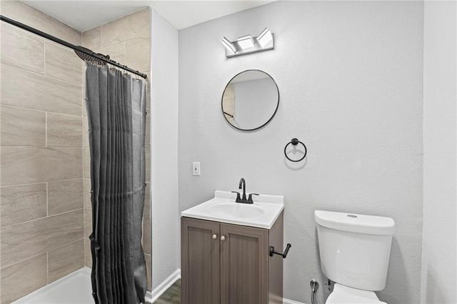 6716 Indiana Avenue, Kansas City, MO 64132