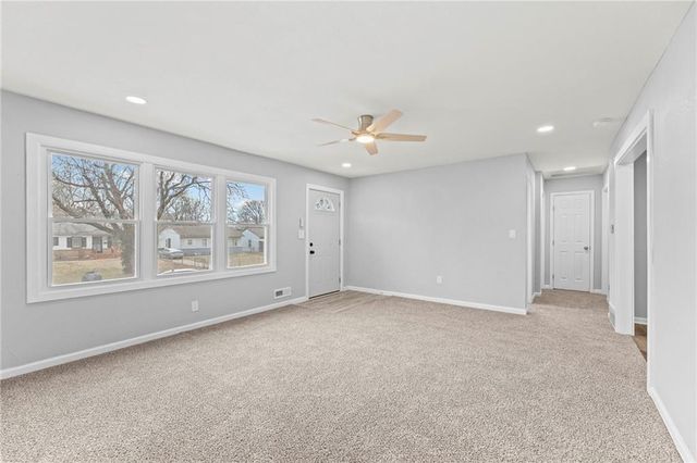 6716 Indiana Avenue, Kansas City, MO 64132