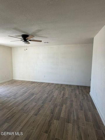 309 MORA Lane B, Sunland Park, NM 88063