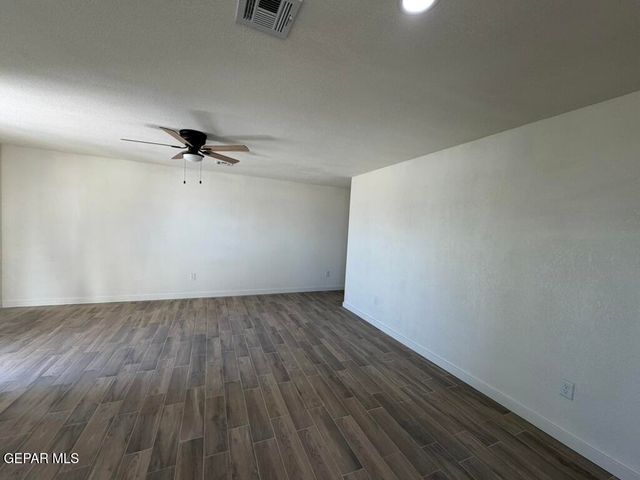 309 MORA Lane B, Sunland Park, NM 88063