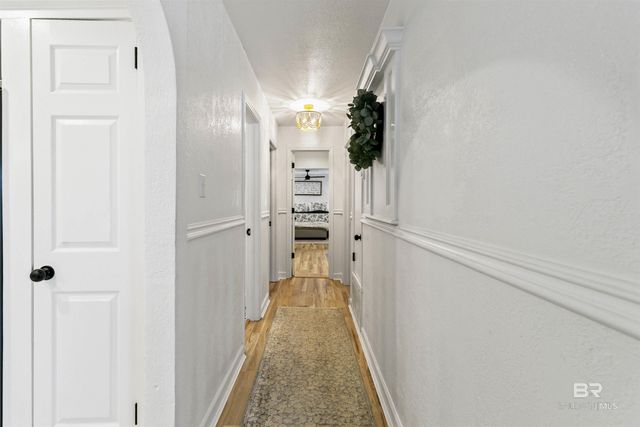 10 N Bayou Oaks Drive, Saraland, AL 36571