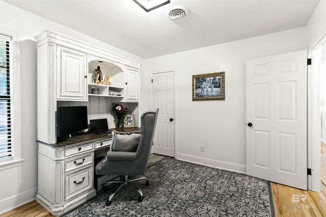 10 N Bayou Oaks Drive, Saraland, AL 36571