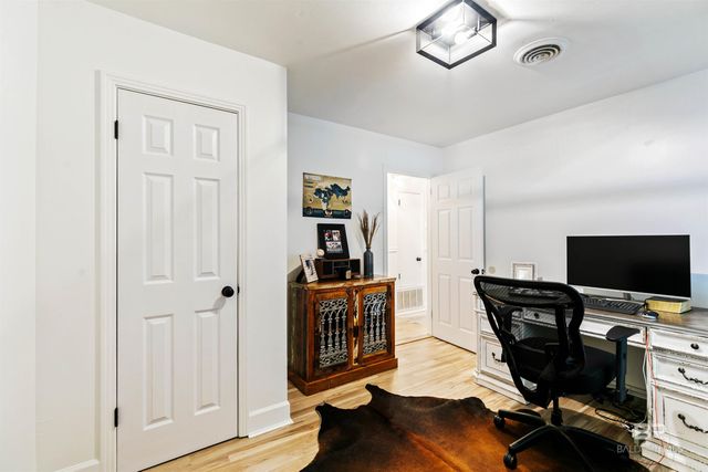 10 N Bayou Oaks Drive, Saraland, AL 36571