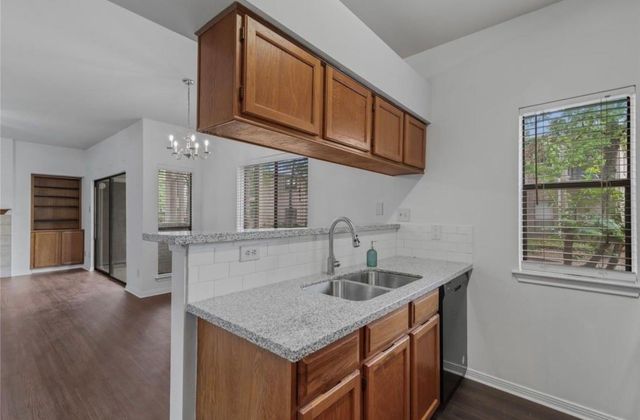 3500 Tangle Brush Drive 193, The Woodlands, TX 77381