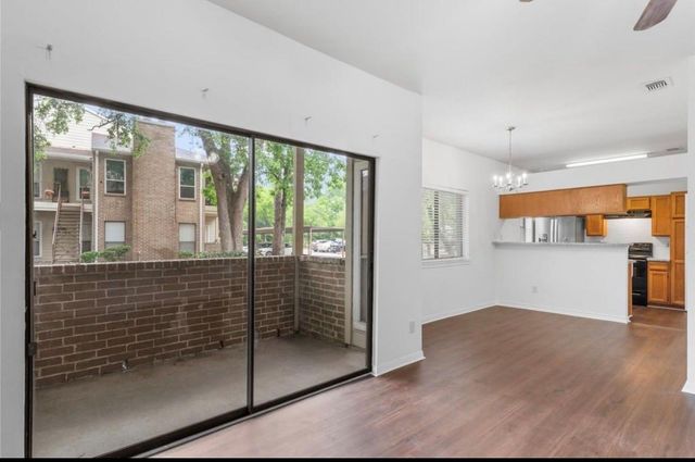 3500 Tangle Brush Drive 193, The Woodlands, TX 77381