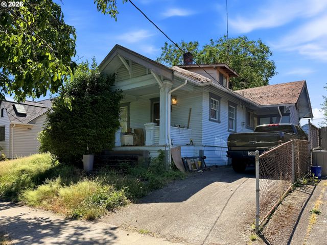 5557 N DENVER Ave, Portland, OR 97217