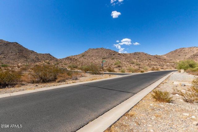 21393 W MOUNTAIN COVE Place, Buckeye, AZ 85396