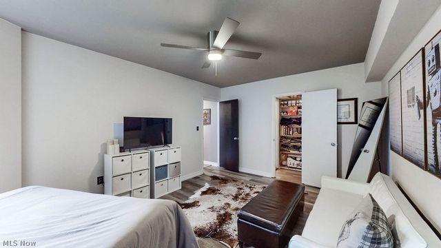 11820 Edgewater Drive 110, Lakewood, OH 44107
