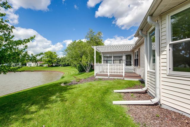 1815 Paddock Court, Grayslake, IL 60030
