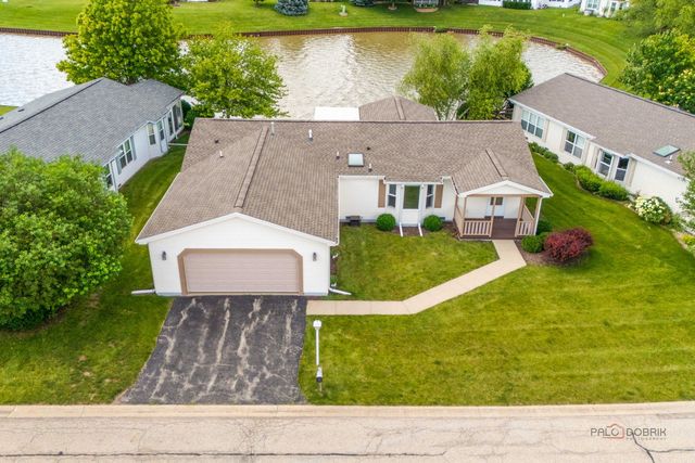 1815 Paddock Court, Grayslake, IL 60030