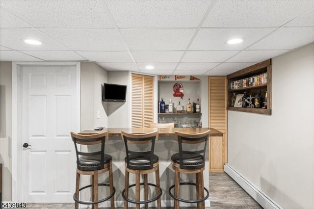 17 Hunters Ln, Sparta Twp., NJ 07871