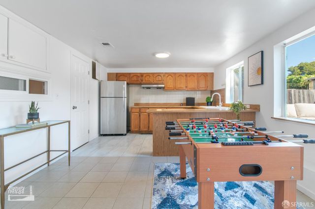 1630 33rd Avenue, San Francisco, CA 94122