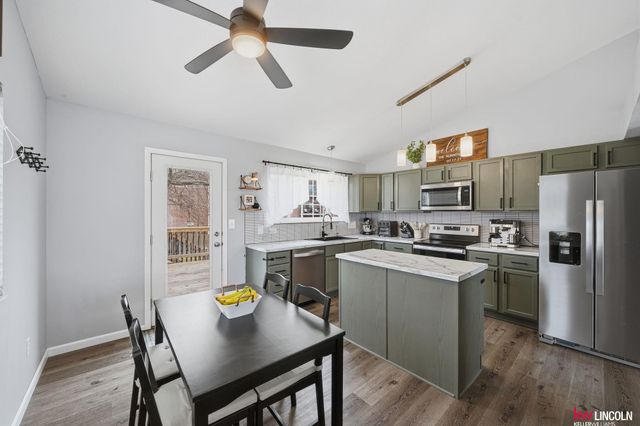 8330 Olivia Drive, Lincoln, NE 68512