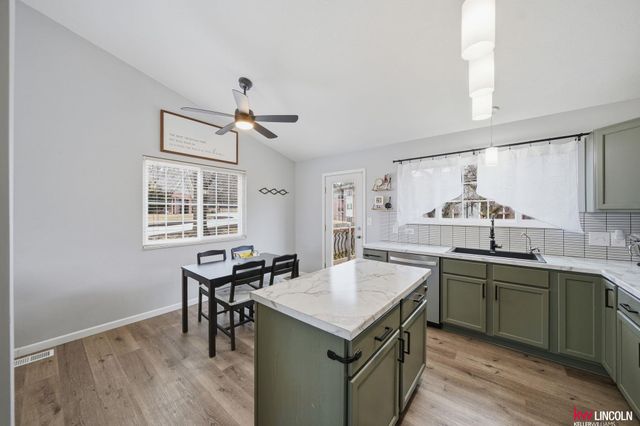 8330 Olivia Drive, Lincoln, NE 68512