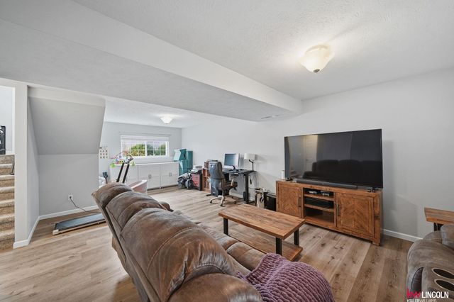 8330 Olivia Drive, Lincoln, NE 68512