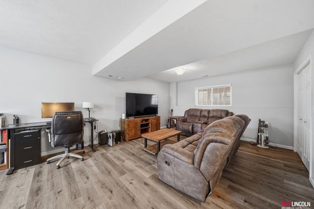 8330 Olivia Drive, Lincoln, NE 68512