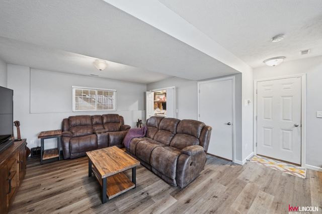 8330 Olivia Drive, Lincoln, NE 68512