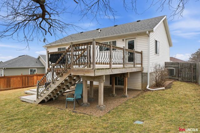 8330 Olivia Drive, Lincoln, NE 68512