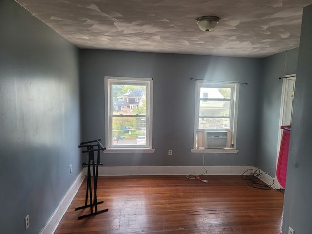 59 Ellis 3, Brockton, MA 02301