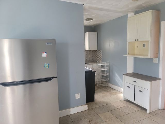 59 Ellis 3, Brockton, MA 02301