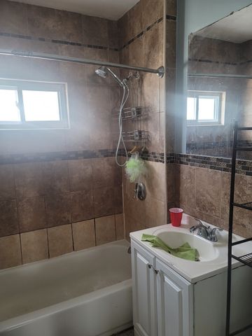 59 Ellis 3, Brockton, MA 02301