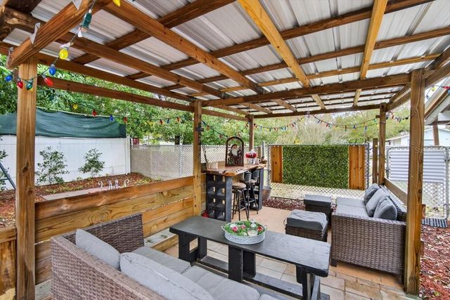 38606 3RD AVENUE, Zephyrhills, FL 33542