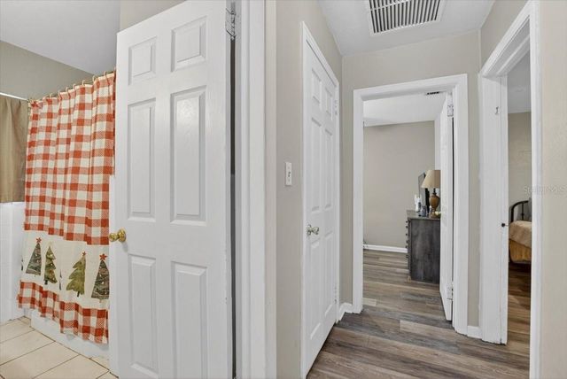 38606 3RD AVENUE, Zephyrhills, FL 33542