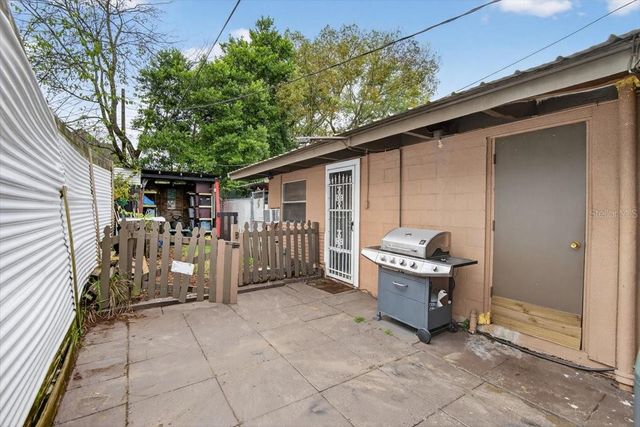 38606 3RD AVENUE, Zephyrhills, FL 33542