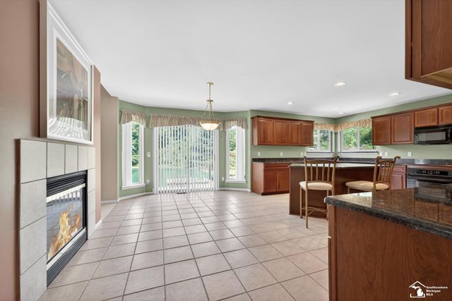23376 Kirby Drive, Brownstown Twp, MI 48134