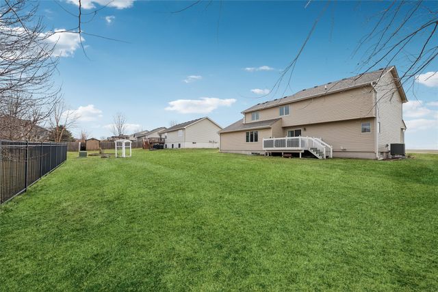 704 15th Street SE, Bondurant, IA 50035