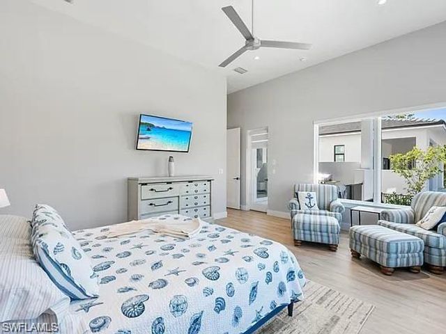 515 91st AVE N 2 EAST, Naples, FL 34108