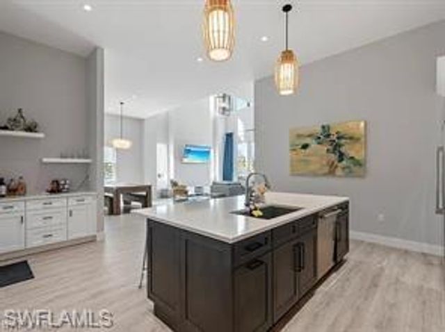 515 91st AVE N 2 EAST, Naples, FL 34108
