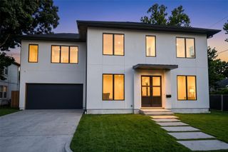 4002 Marquette Street, West University Place, TX 77005