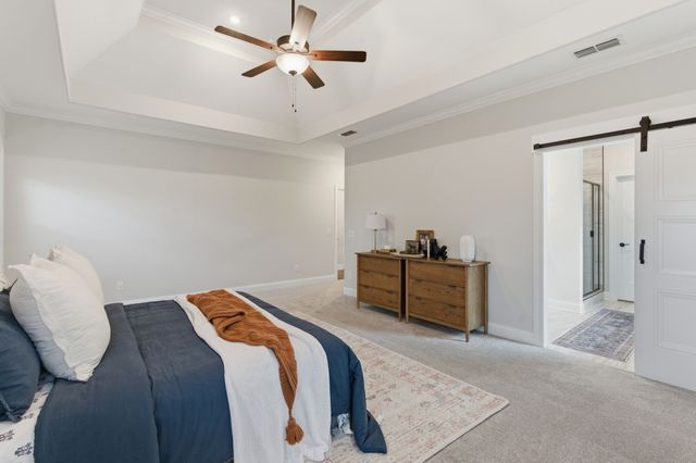 1132 Owen Layne Dr, Murfreesboro, TN 37129