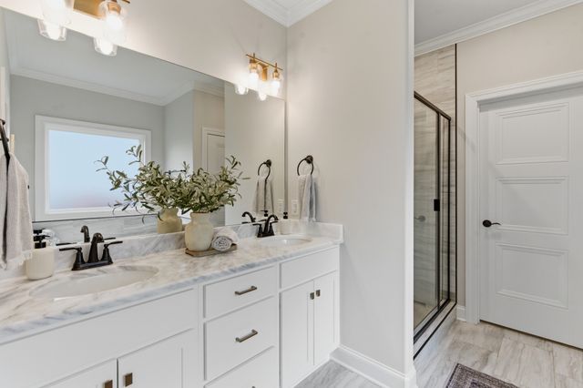 1132 Owen Layne Dr, Murfreesboro, TN 37129