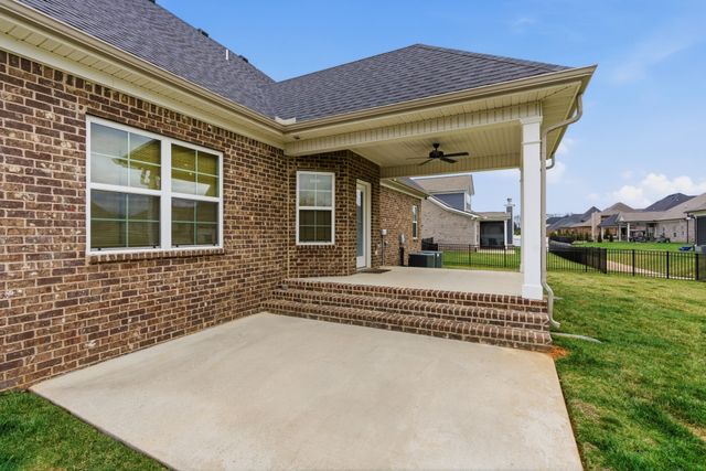 1132 Owen Layne Dr, Murfreesboro, TN 37129